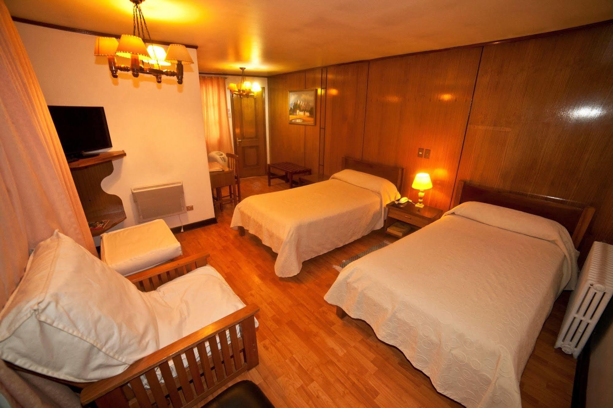 Vegas Khách sạn 3*