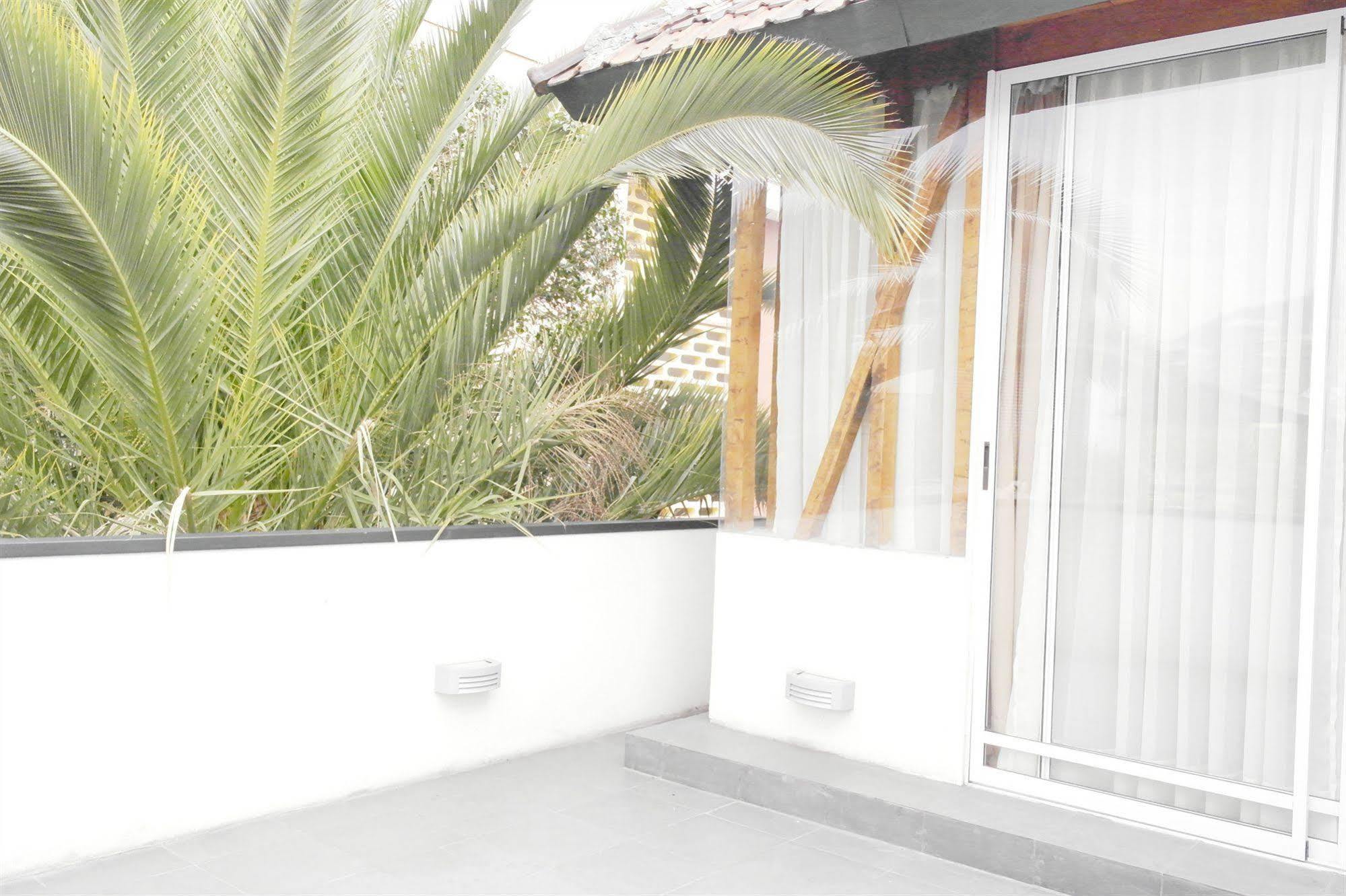 Casa Lyon 3* Santiago