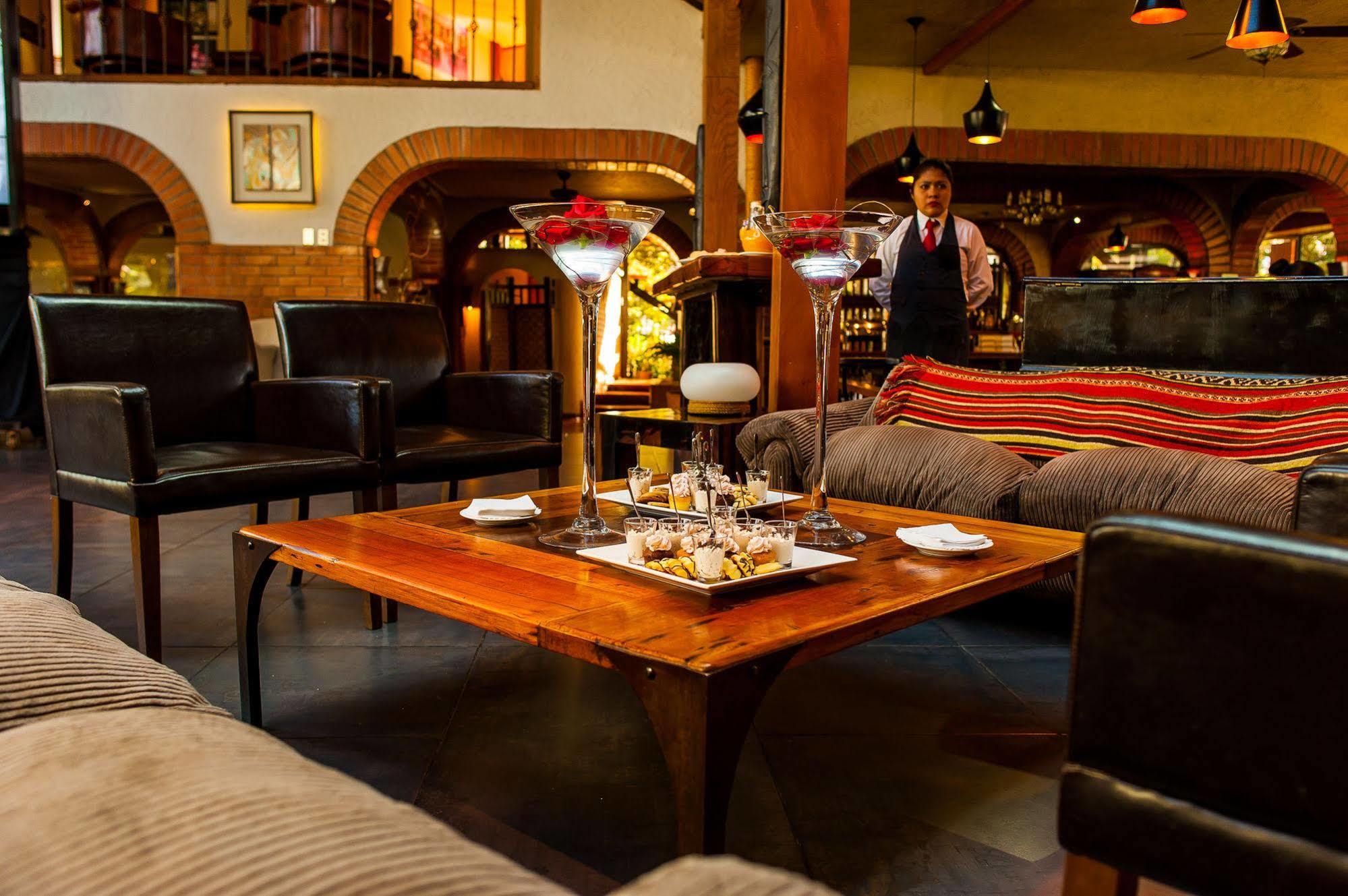 Hotel Y Centro De Eventos Manquehue Condes