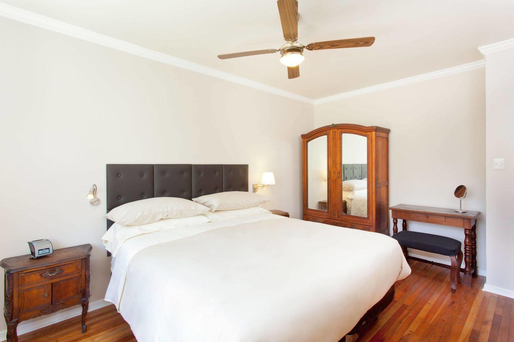 Carmenere Ecohotel Khách sạn Santiago