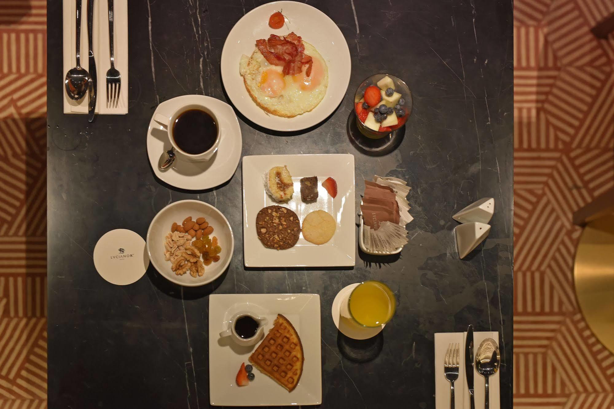 Luciano K Hotel Santiago