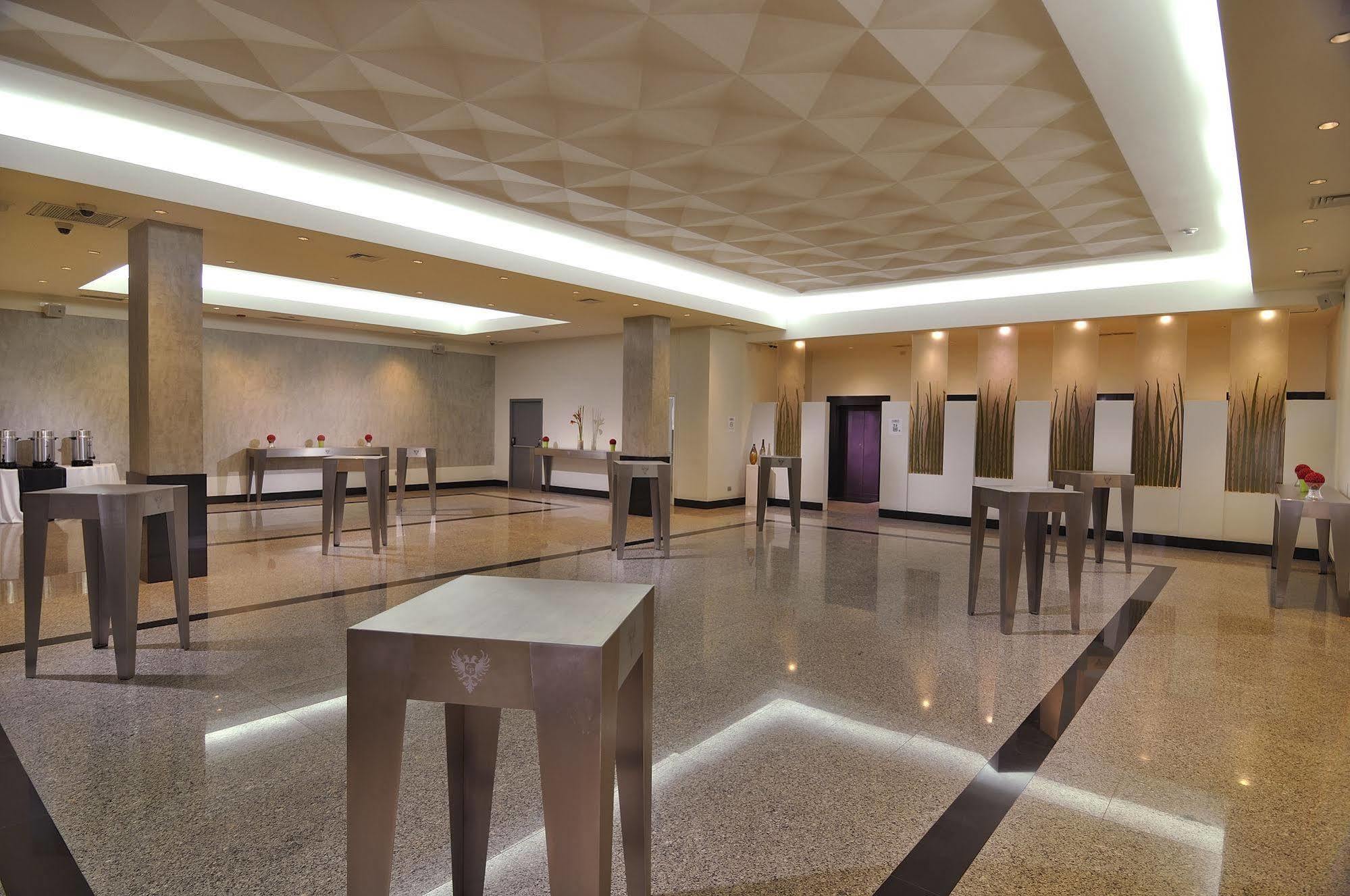 Hotel Gran Santiago