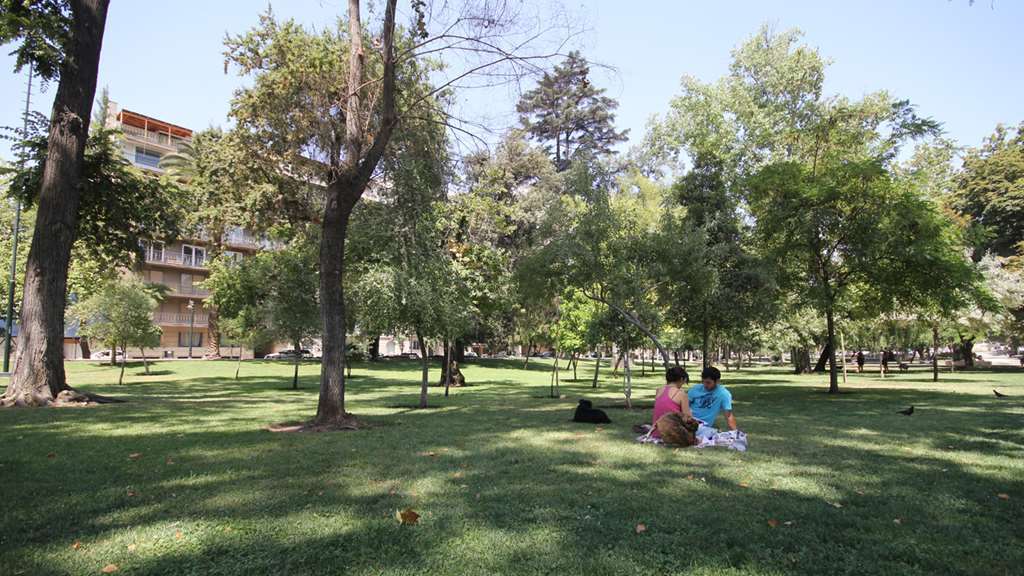 Hotel Park For Rent Santiago