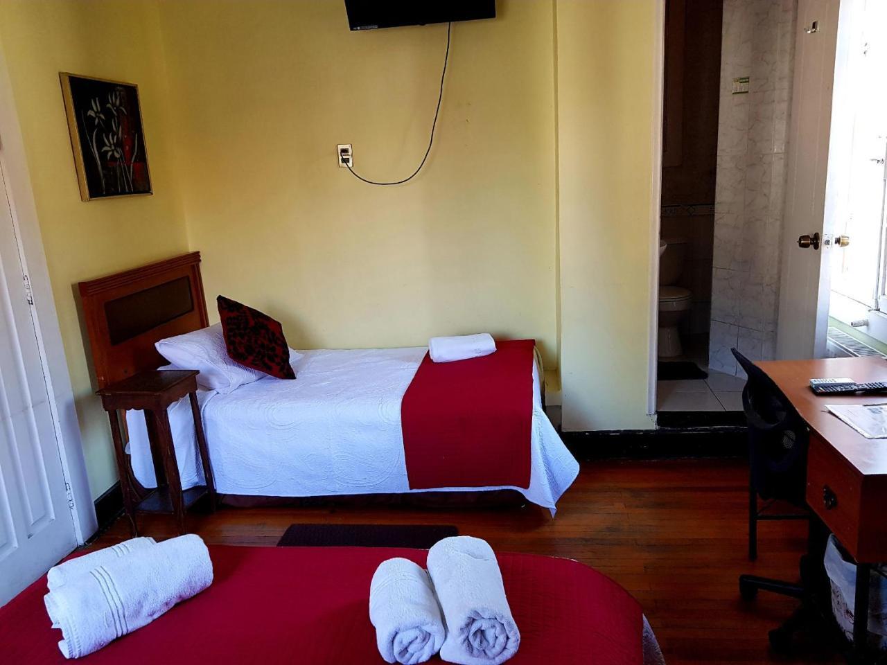 Hotel Almenas