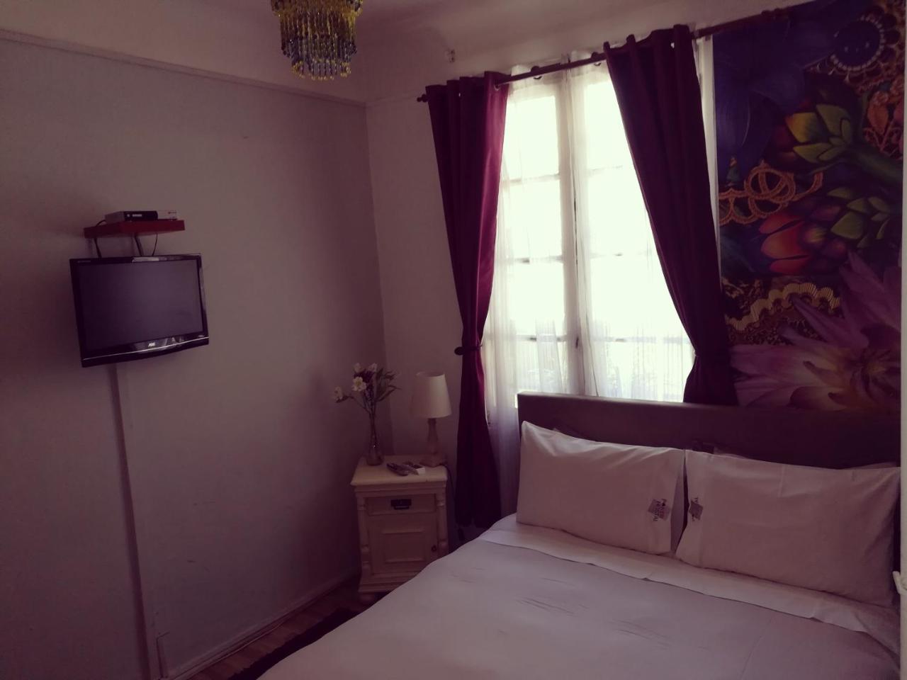 Poker Bed & Breakfast Santiago