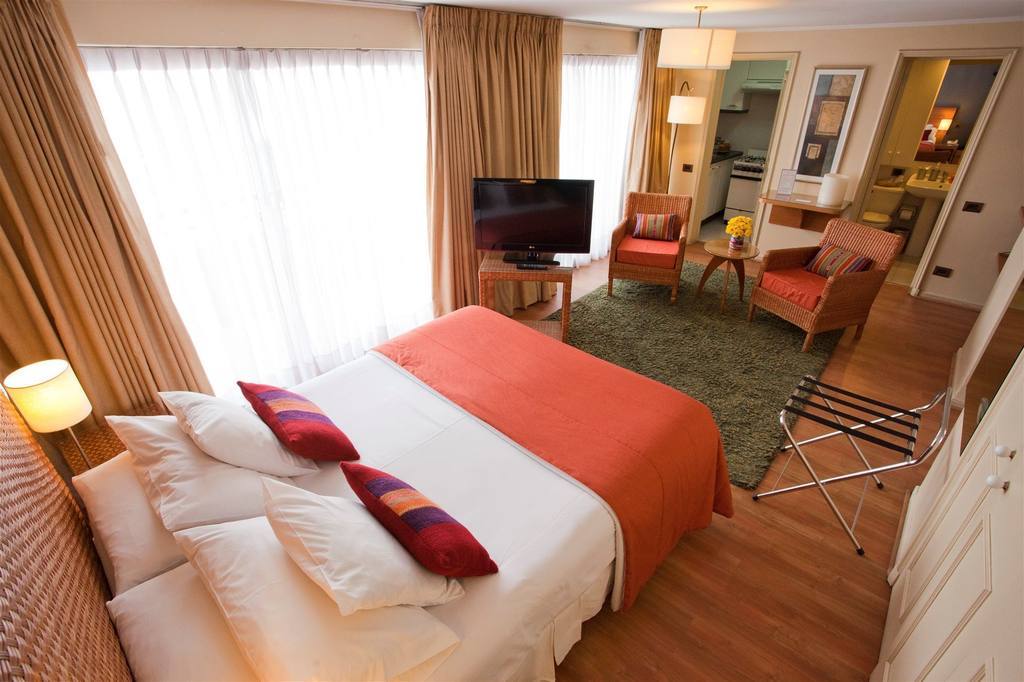 Aparthotel La Sebastiana