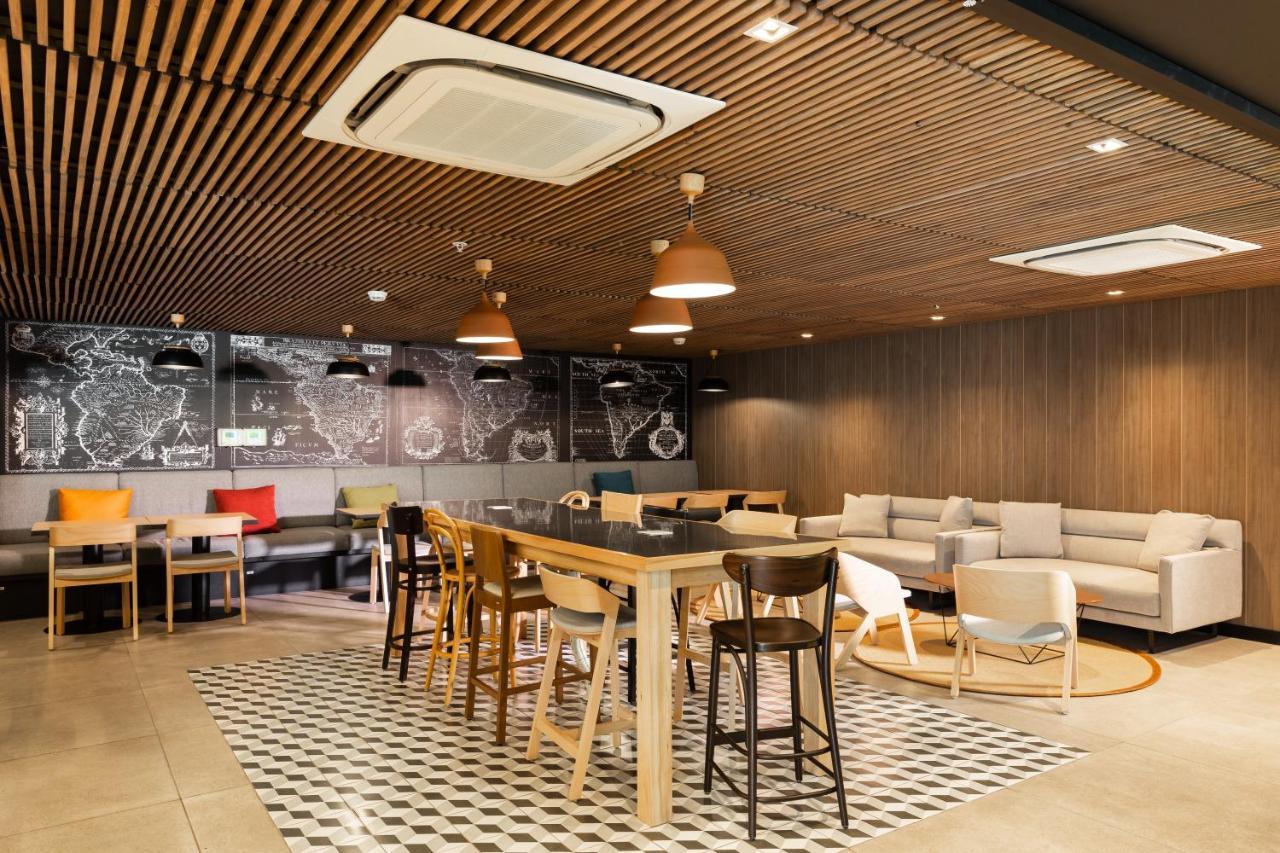 Novotel Providencia Hotel