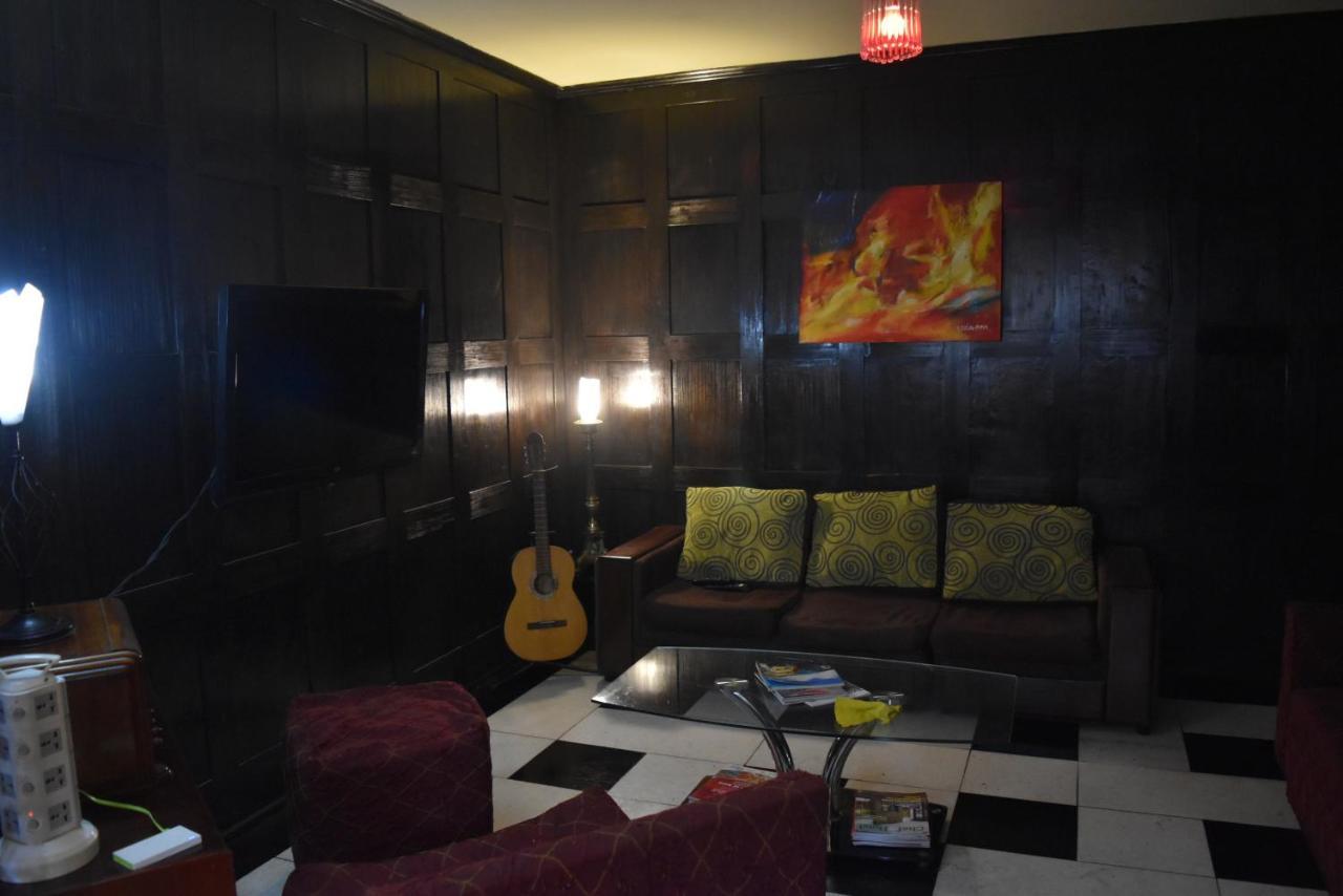 Landay Albergue *
