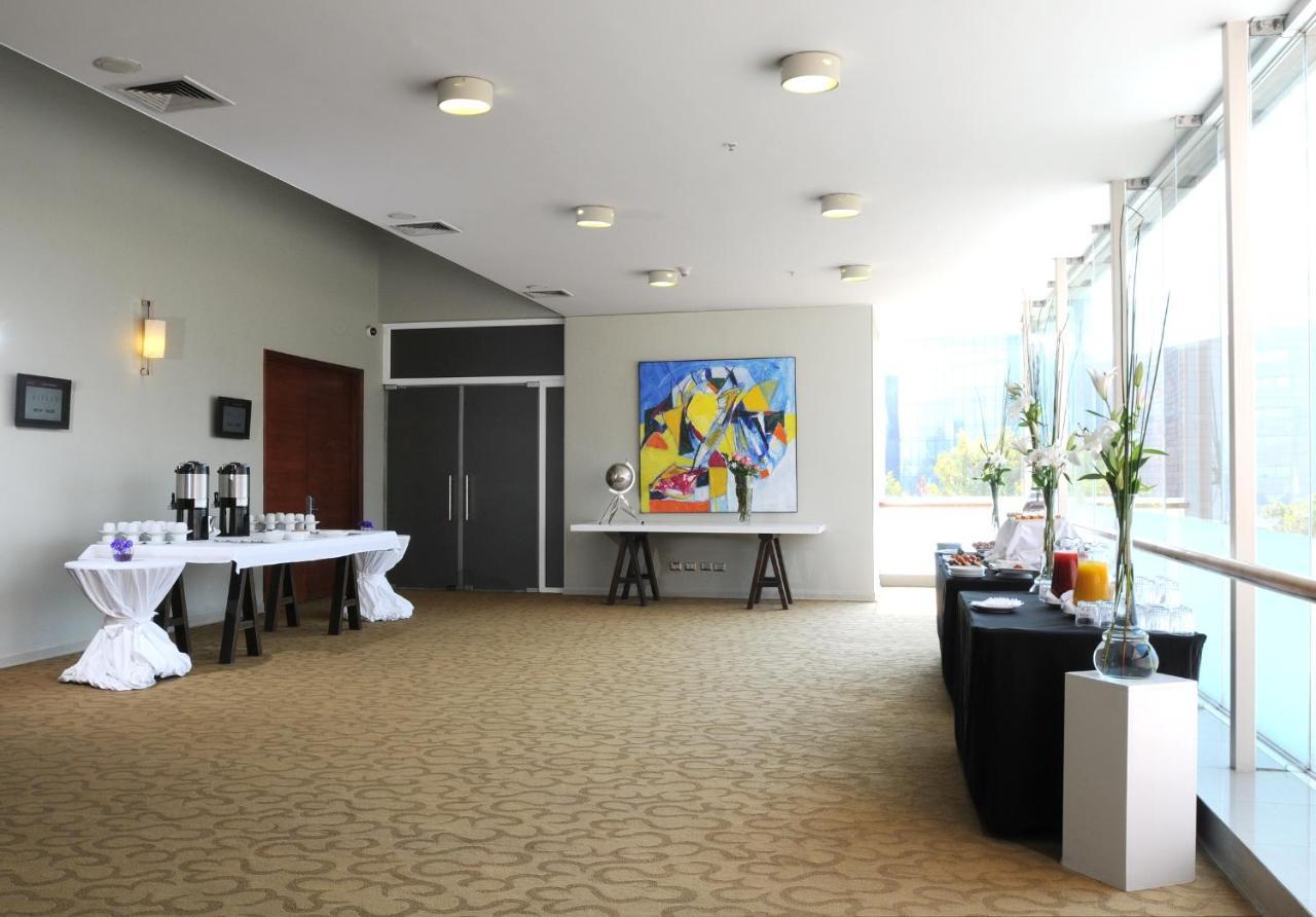 Radisson Ciudad Empresarial 4*