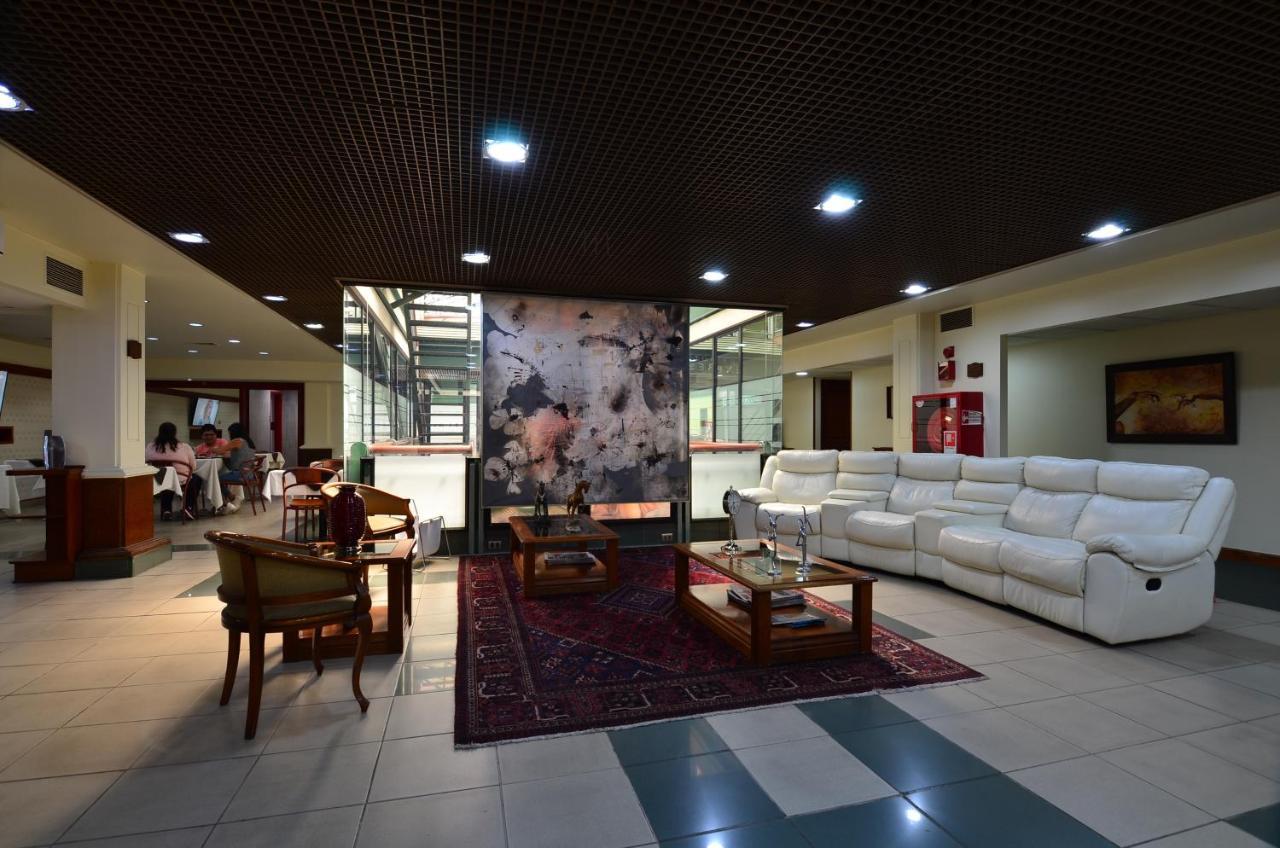 Tur Hotel