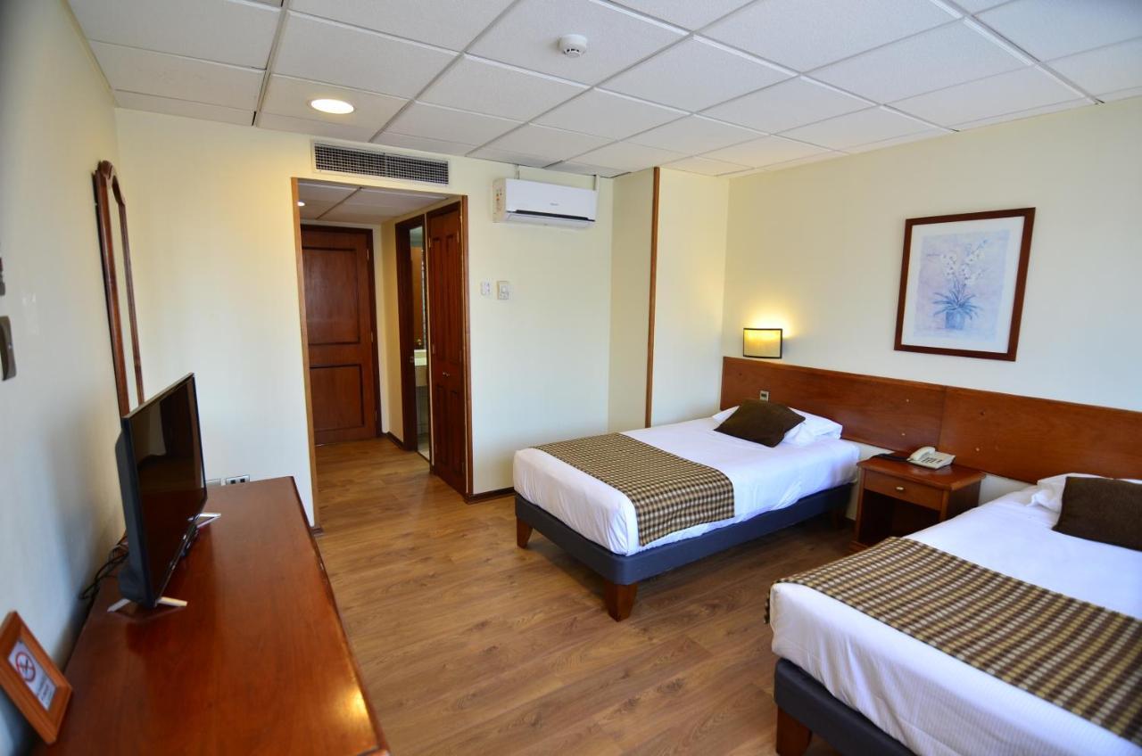 Tur Hotel Santiago