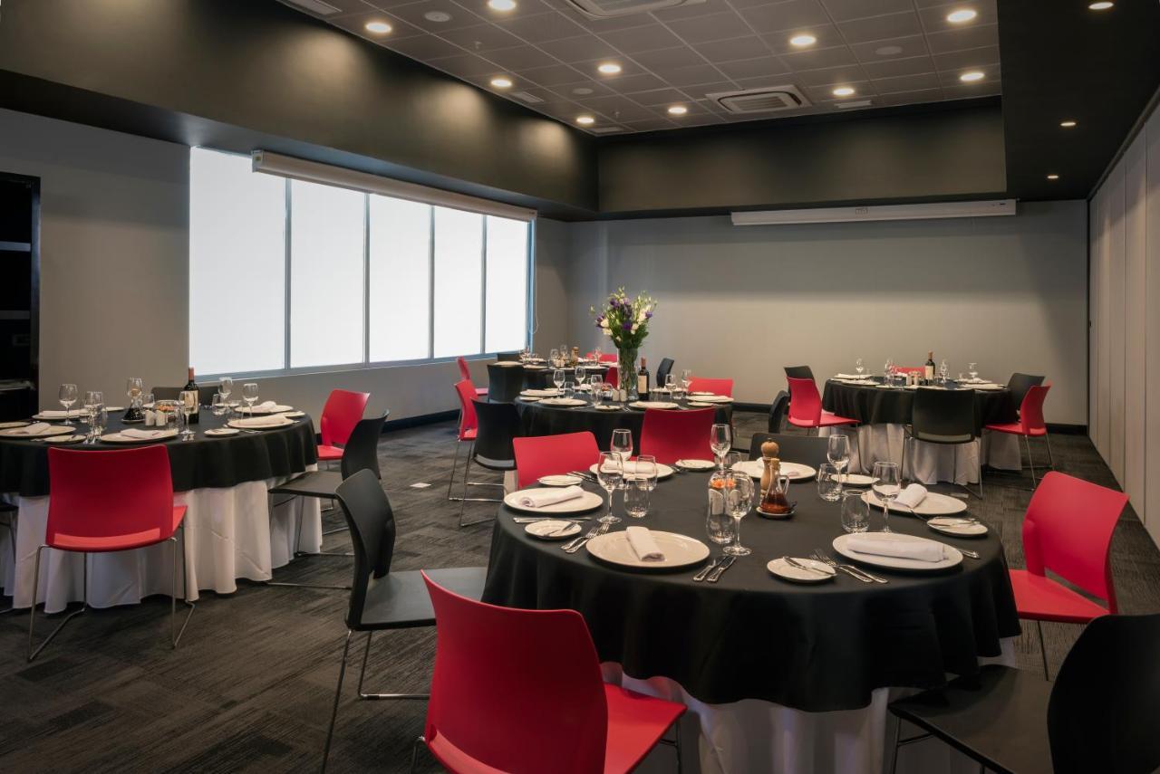 Novotel Providencia Hotel
