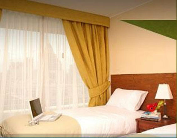Versalles Aparthotel Santiago