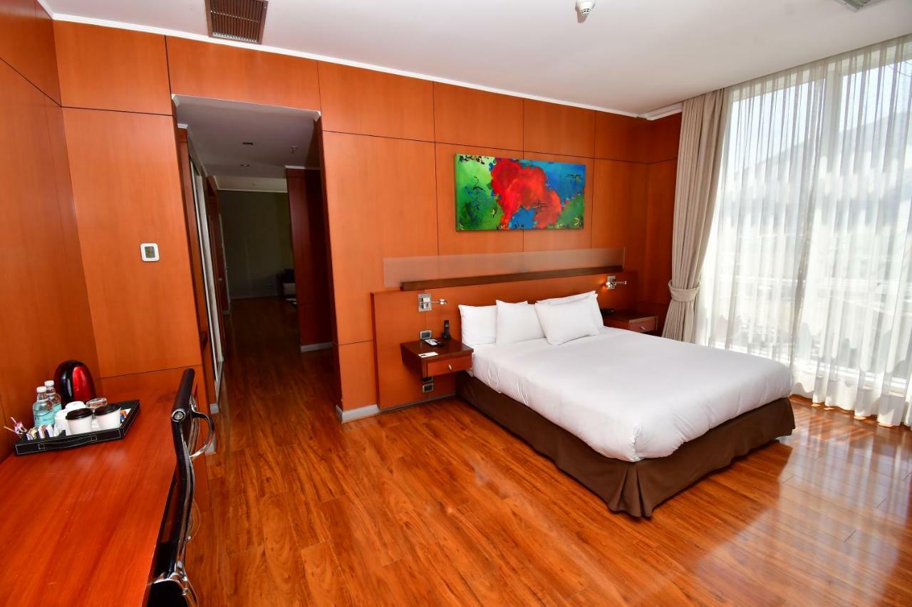 Radisson Ciudad Empresarial