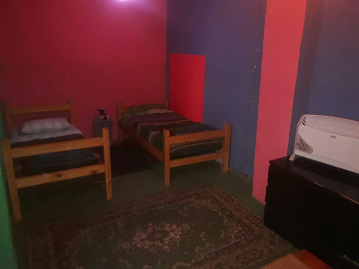 Hostel Origenes *