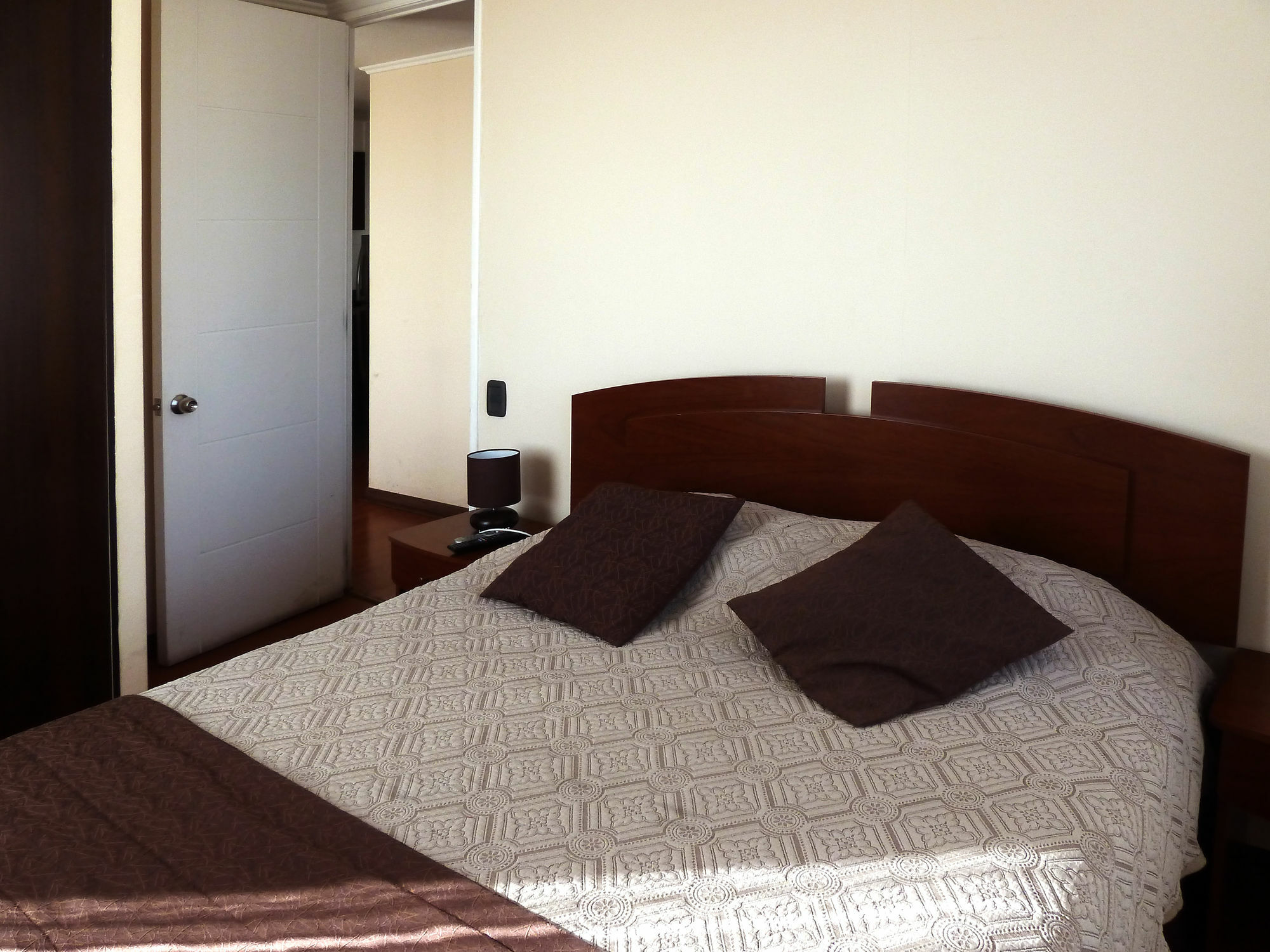 Personal Aparts Bellas Artes Khách sạn hẻo lánh Santiago