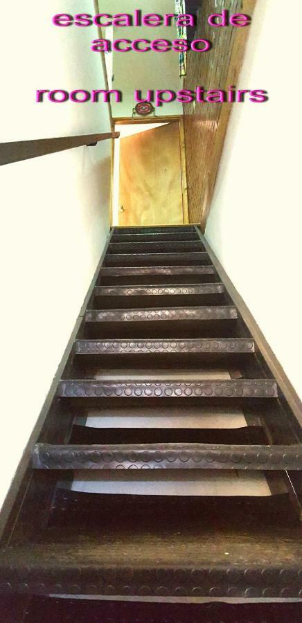 Dpto Entero, 1d1b, Independiente, Adosado A Casa Homestay Santiago