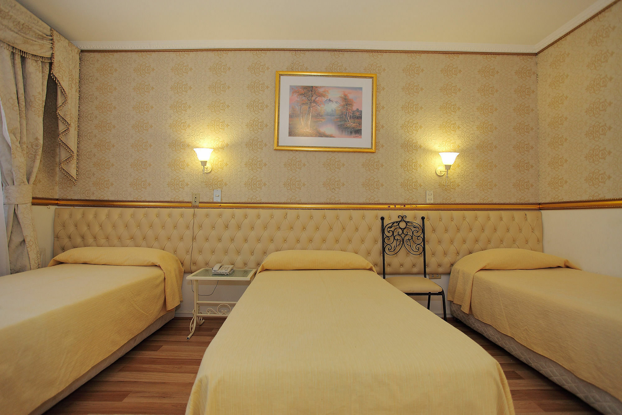 Espana Hotel 3*