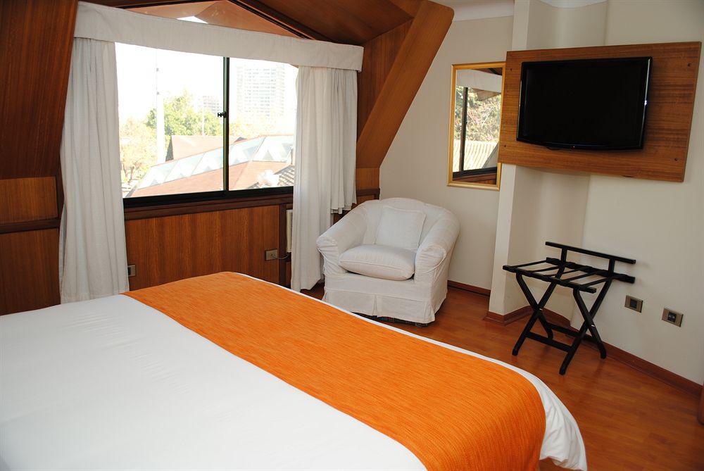 Hotel Y Centro De Eventos Manquehue Condes