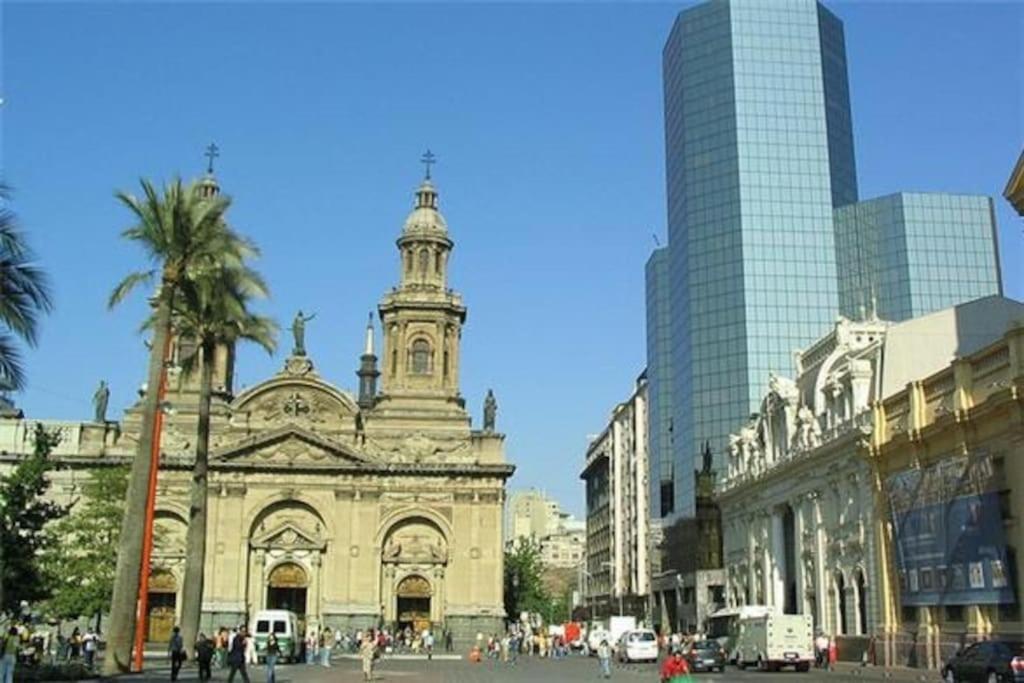 Full Moneda 909 Apartment Santiago