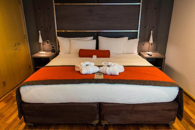 Boulevard Ferrat 4* Santiago