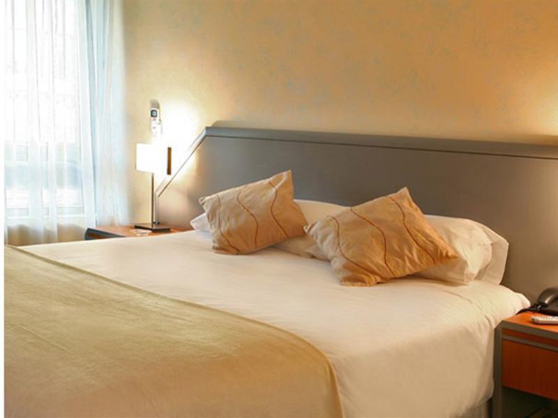 Eurotel El Bosque 4* Santiago