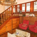 Dominica Hostel