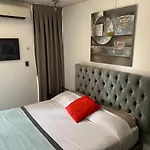 San Cristobal Rooms