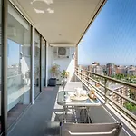 Moderno Y Lindo Excelente Ubicacion En Las Condes, Apumanque, Metro Manquehue