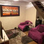 Tranquila Casa En Condominio Cerrado