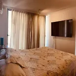 Depto Familiar Con Cama Matrimonial Mas Cama Nido En Providencia