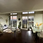 Loft Con Vista A La Ciudad