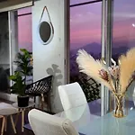 Suite On The Top