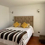 Apart Suite San Miguel Vips