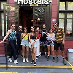 Pariwana Hostel Santiago (Adults Only)