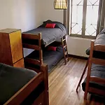 Hostal Irreal