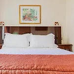 Orly Suites