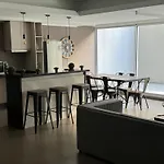 Depto A Pasos Clinica Las Condes