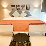 Hom I Amplio Y Luminoso Apartamento En Lastarria
