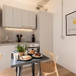 Hom I Departamento 1D1B En Iconico Barrio De Santiago