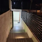 Lomas Suites