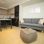 Vive El Lujo Urbano En Providencia