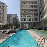 Charming Apartment In Las Condes Near Metro