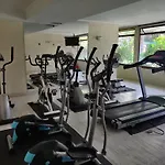 Exclusive Apartment In Las Condes Alcantara Metro