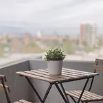 Vive La Experiencia Inolvidable De Barrio Italia