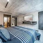 Design Tech Comfort & Location