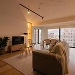 Confort Y Estilo Depto 2D2B Para 6 En Las Condes