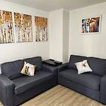 Departamento Centrico Y Moderno