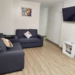 Departamento Centrico Y Moderno