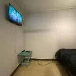 Hermosa Y Comoda Habitacion En Las Condes Para 1 Persona/ Estacionamiento